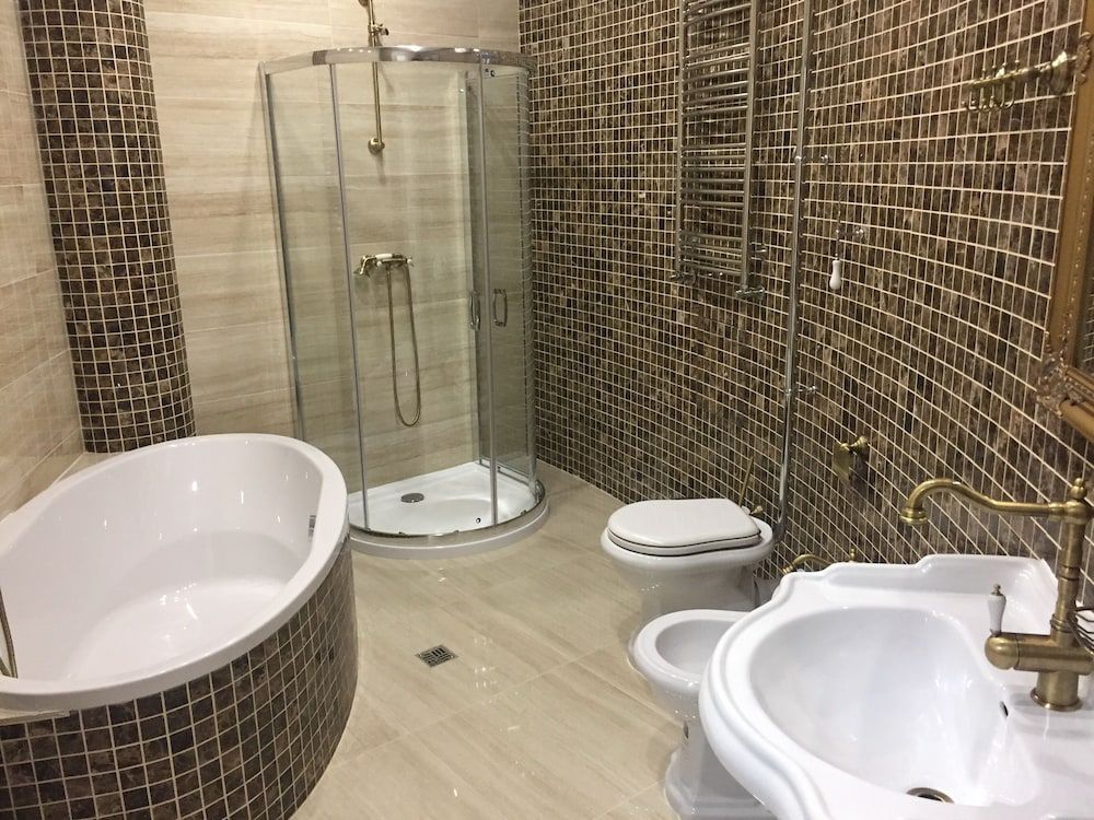 Hotel Bug Brest Luxury Room 2