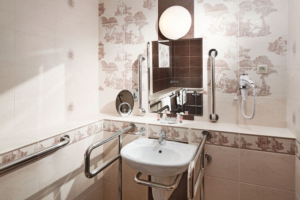 Standard Twin Room, Accessible