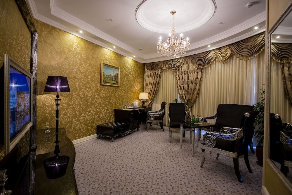 Boutique Hotel Buta Comfort Suite, 1 Bedroom 6