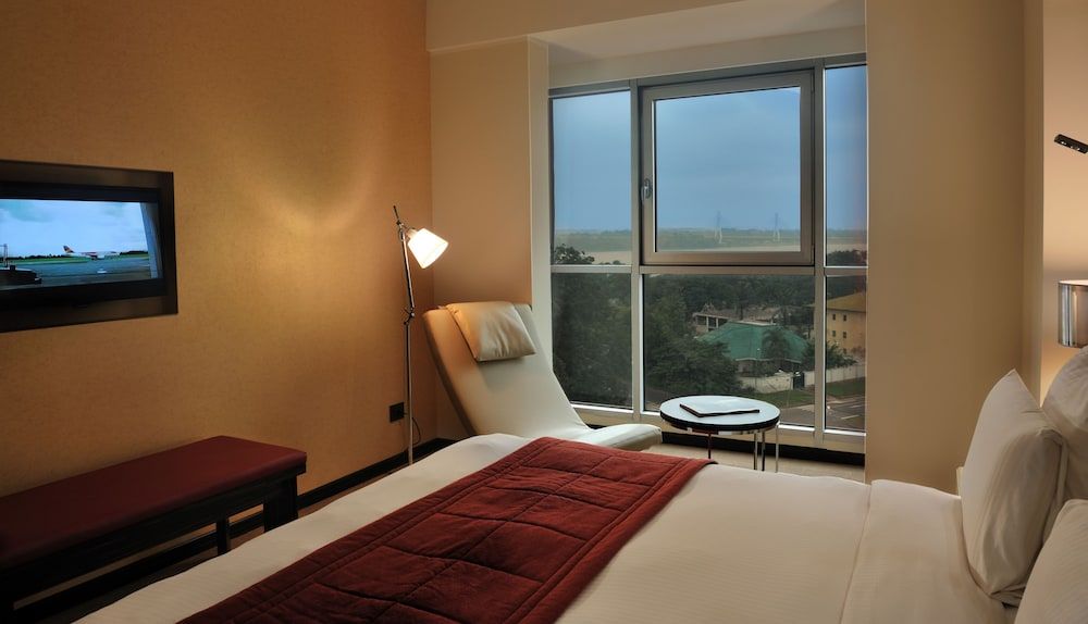 Pullman Kinshasa Grand Hotel Standard Room, 1 King Bed 8