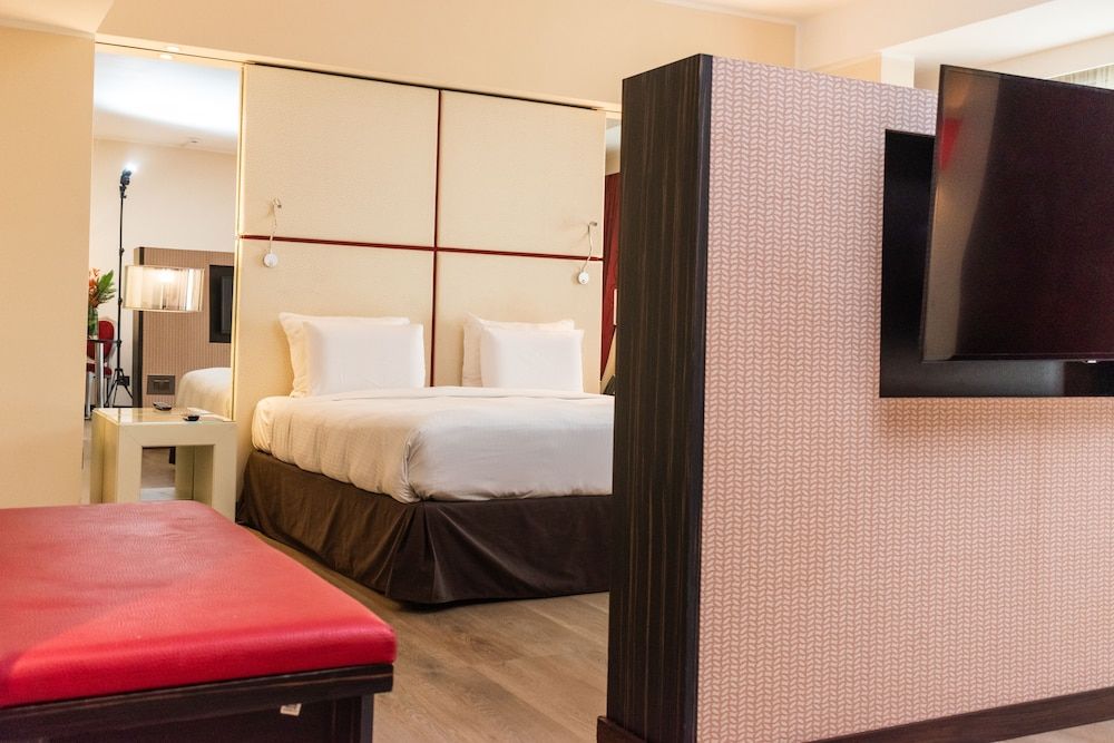 Pullman Kinshasa Grand Hotel Standard Room, 2 Twin Beds 15