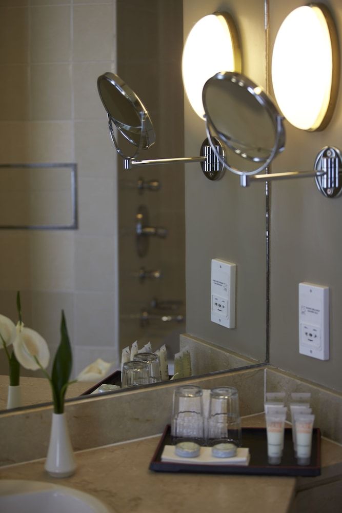 Hotel Memling Superior Double Room 14