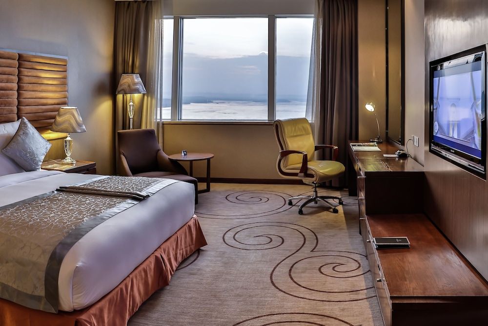 Fleuve Congo Hotel By Blazon Hotels Deluxe Room, 1 King Bed, River View (Fleuve) 5