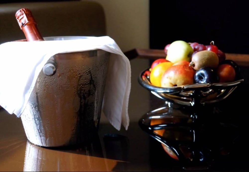 Hotel Royal Executive Suite 5