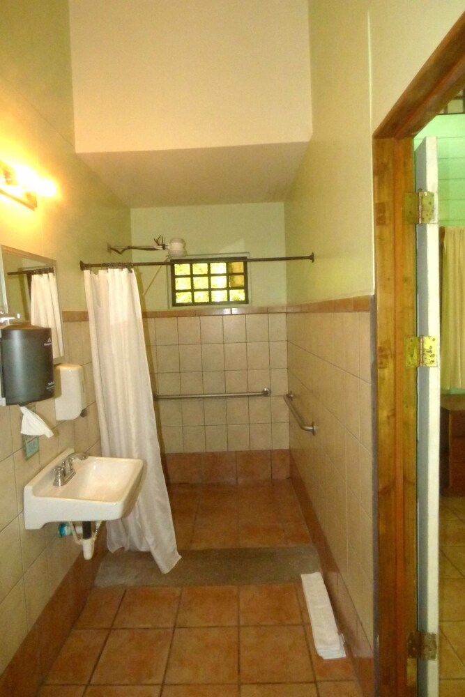 La Selva Biological Station Double Room, Garden View 14