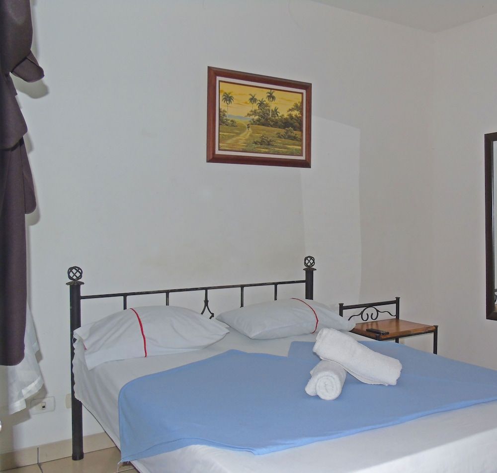 Hotel Quinta Avenida Standard Room 4