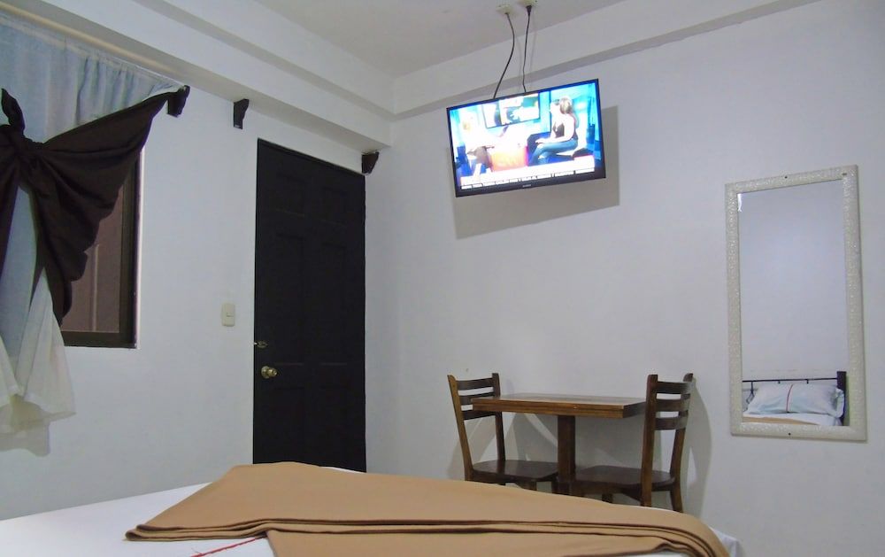 Hotel Quinta Avenida Standard Room 14