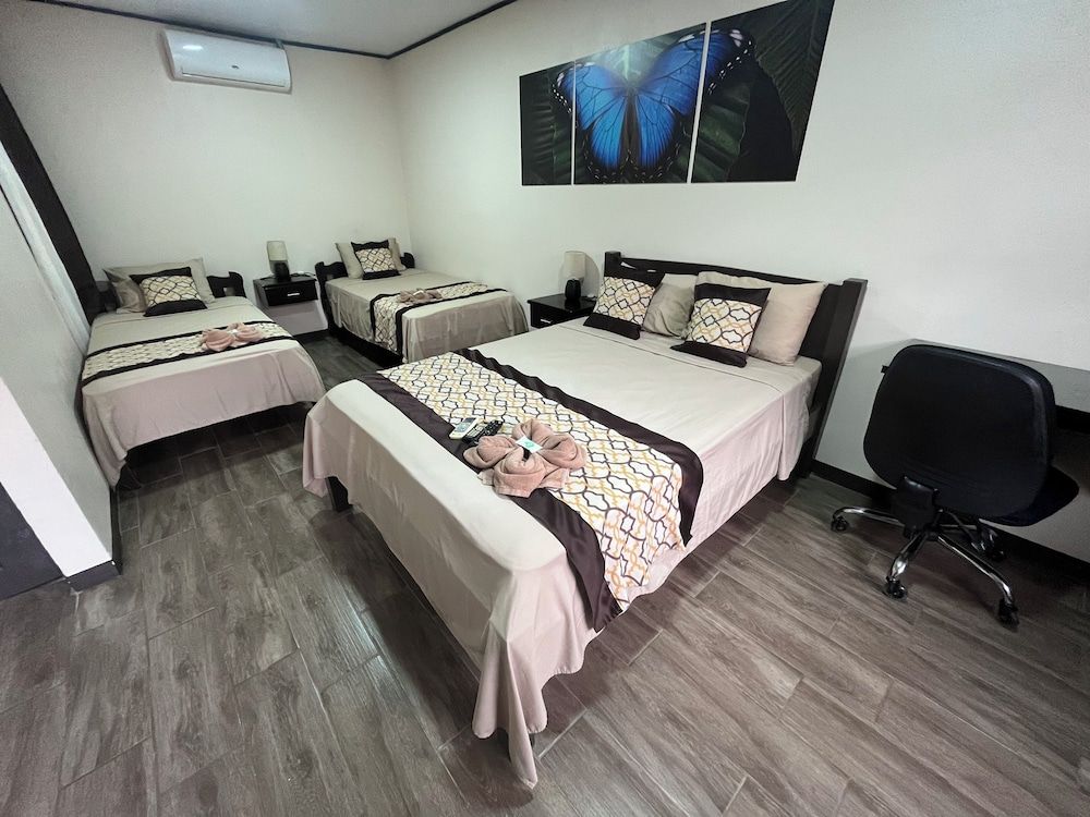 Basic Quadruple Room, 1 Bedroom
