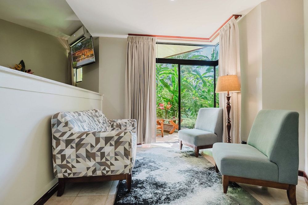 Papagayo Golden Palms Beachfront Hotel Family Suite 14