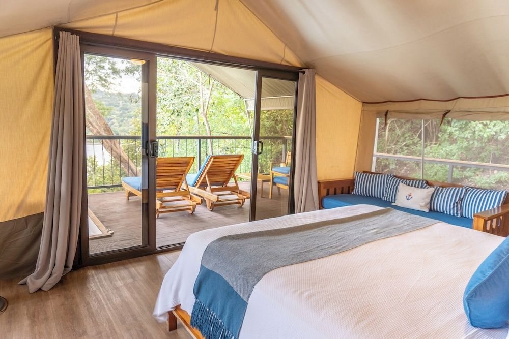 Isla Chiquita Glamping Hotel Premium Tent Ocean View King Bed 2