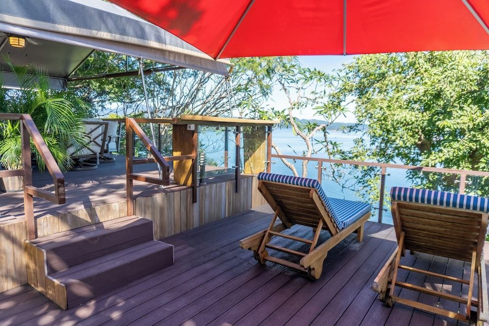 Isla Chiquita Glamping Hotel Family Tent Suite 6