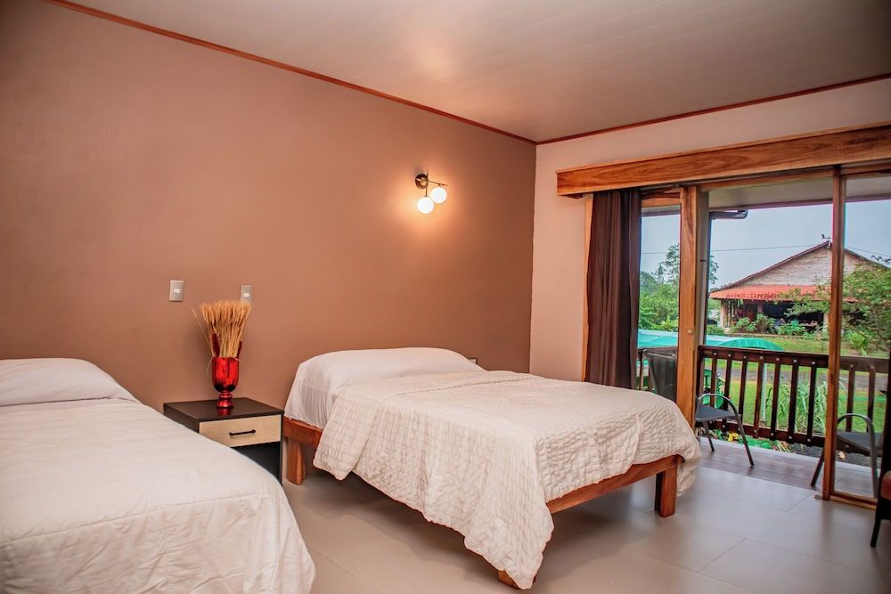 Hotel del Bosque Superior Quadruple Room, 2 Double Beds 3