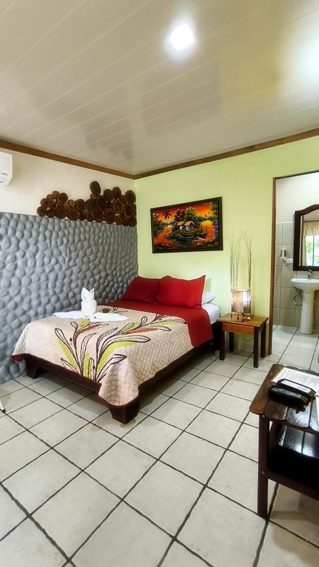 Classic Quadruple Room