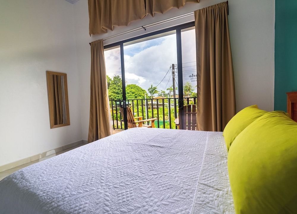 Hotel Secreto La Fortuna Deluxe Double Room 16