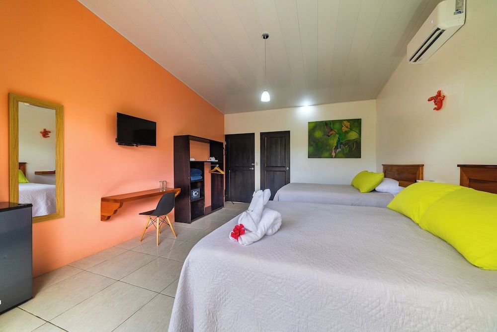 Hotel Secreto La Fortuna Deluxe Double Room 10