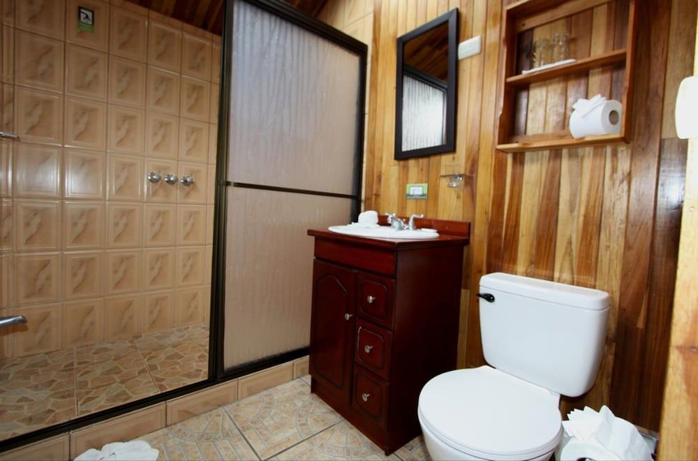 Historias Lodge Superior Triple Room 3