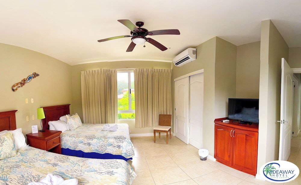 The Hideaway Hotel Penthouse 5