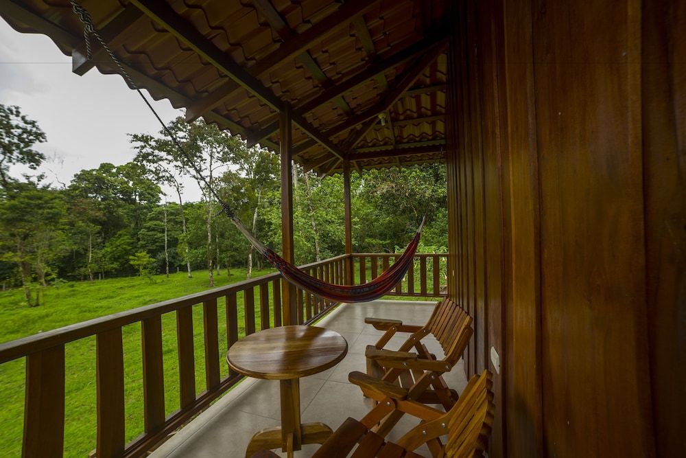 Hotel Rancho Cerro Azul Deluxe Room, 1 King Bed 4