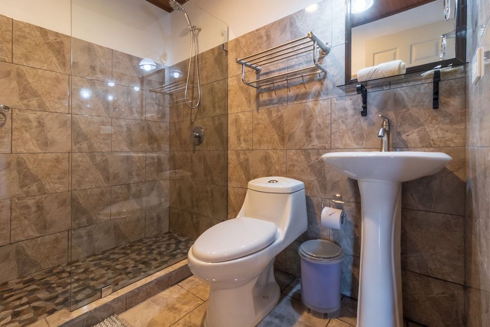 Hotel El Tecal Family Room, 3 Bedrooms 4