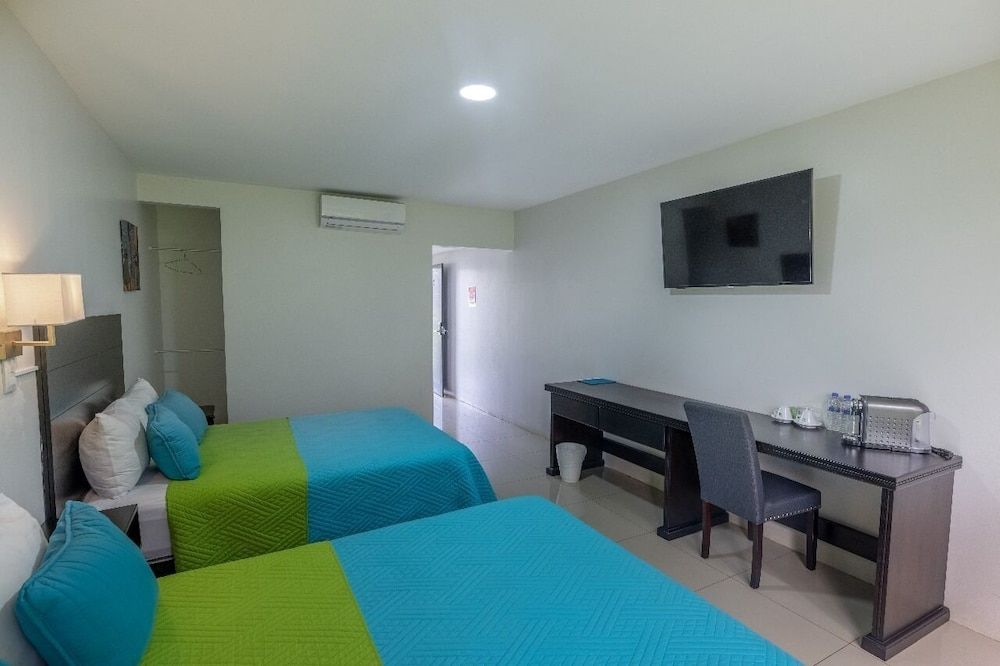 Hotel Los Ríos Deluxe Room, 1 Bedroom, Accessible, River View 4