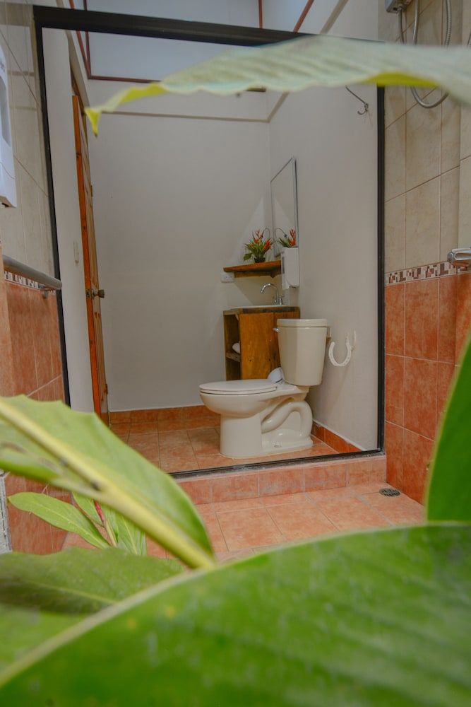 Hotel Cerro Lodge Standard Triple Room 10