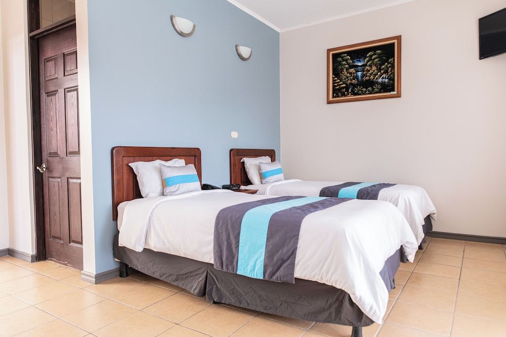 Hotel y Restaurante El Guarco Family Apartment, 2 Bedrooms, Kitchenette 2