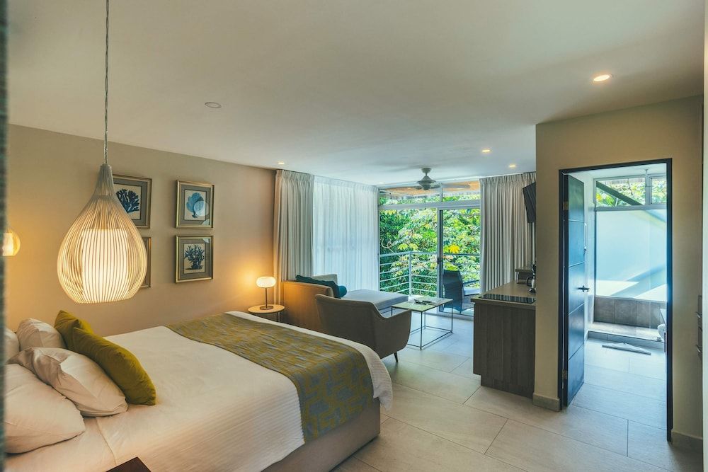Titi Deluxe Suite