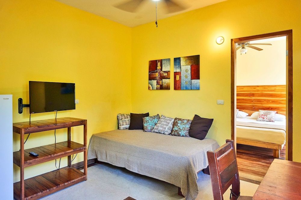 Principe del Pacifico Apartment, 1 Bedroom (Brown) 2