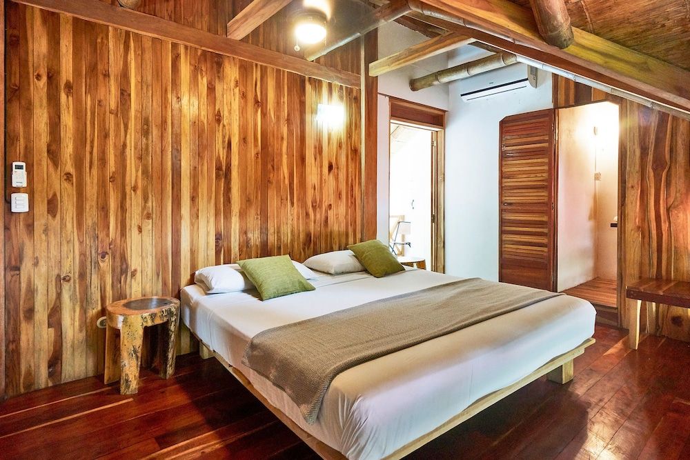 Principe del Pacifico Duplex, 2 Bedrooms (Master) 2