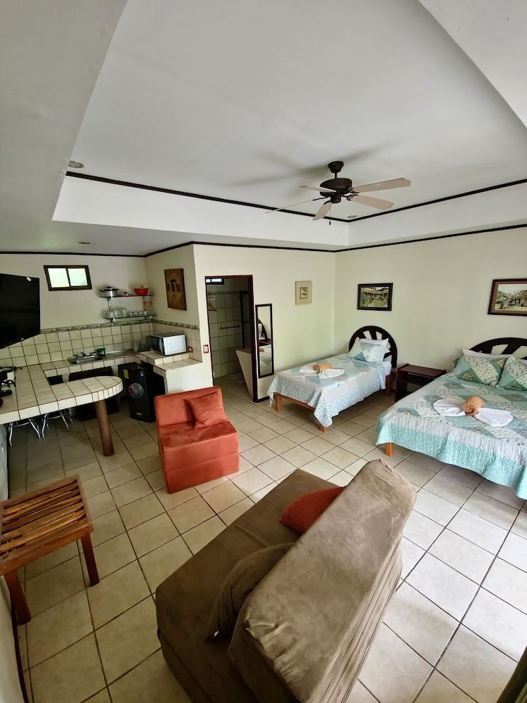 Hotel Diuwak Suite 2