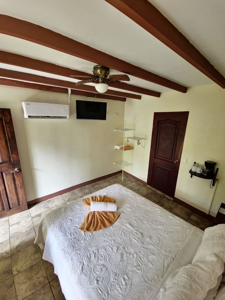 Hotel Diuwak Habitacion ESTANDAR MATRIMONIAL 3