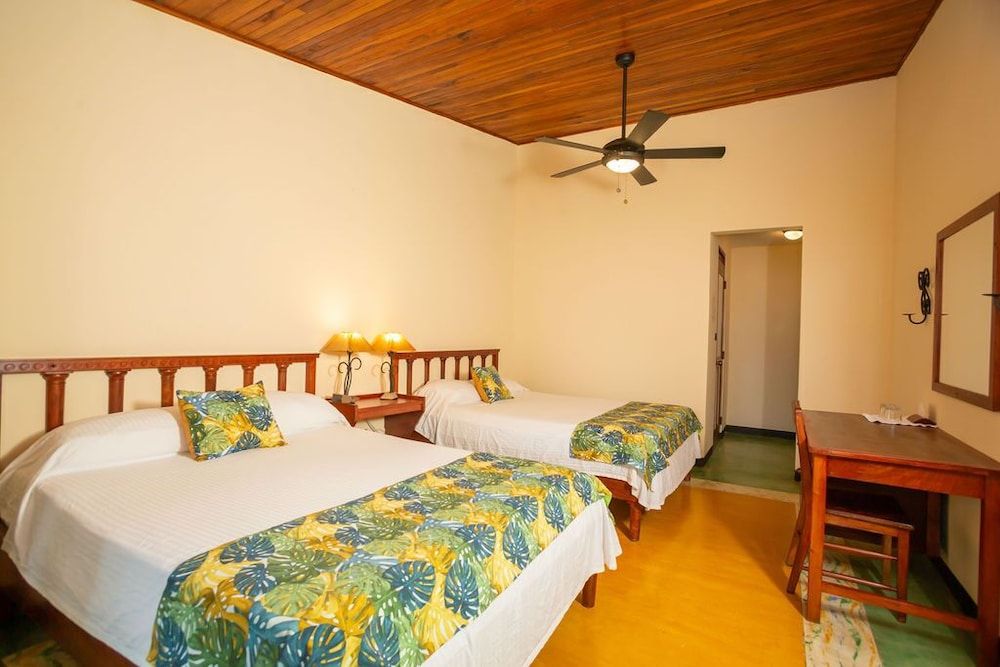 Lake Arenal Brewery & Resort Standard Lake View Jungle Room 3