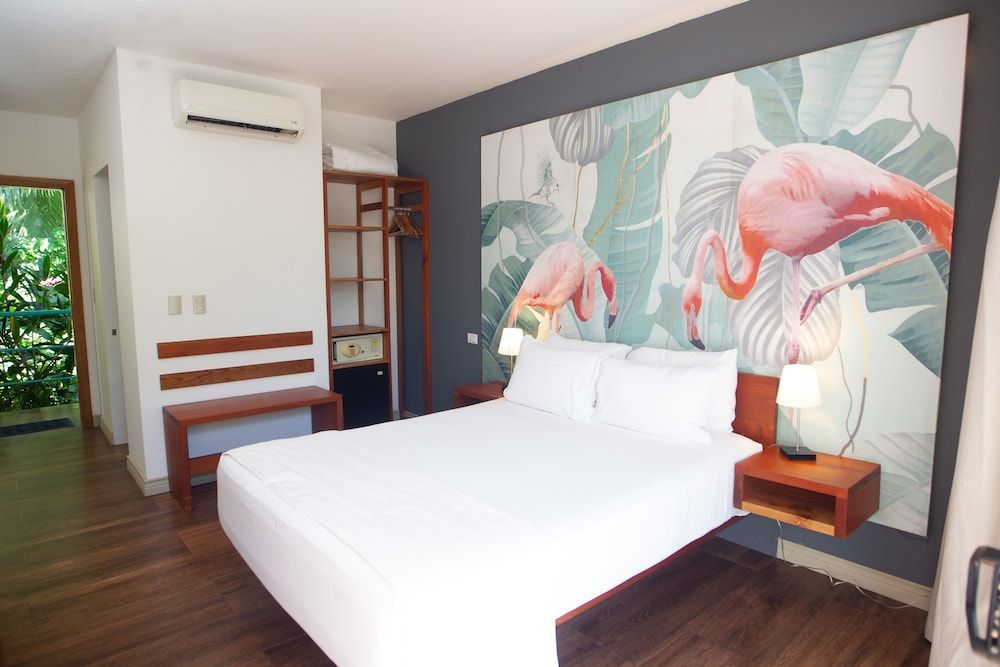 Superior Double Room, Private Bathroom, Garden View