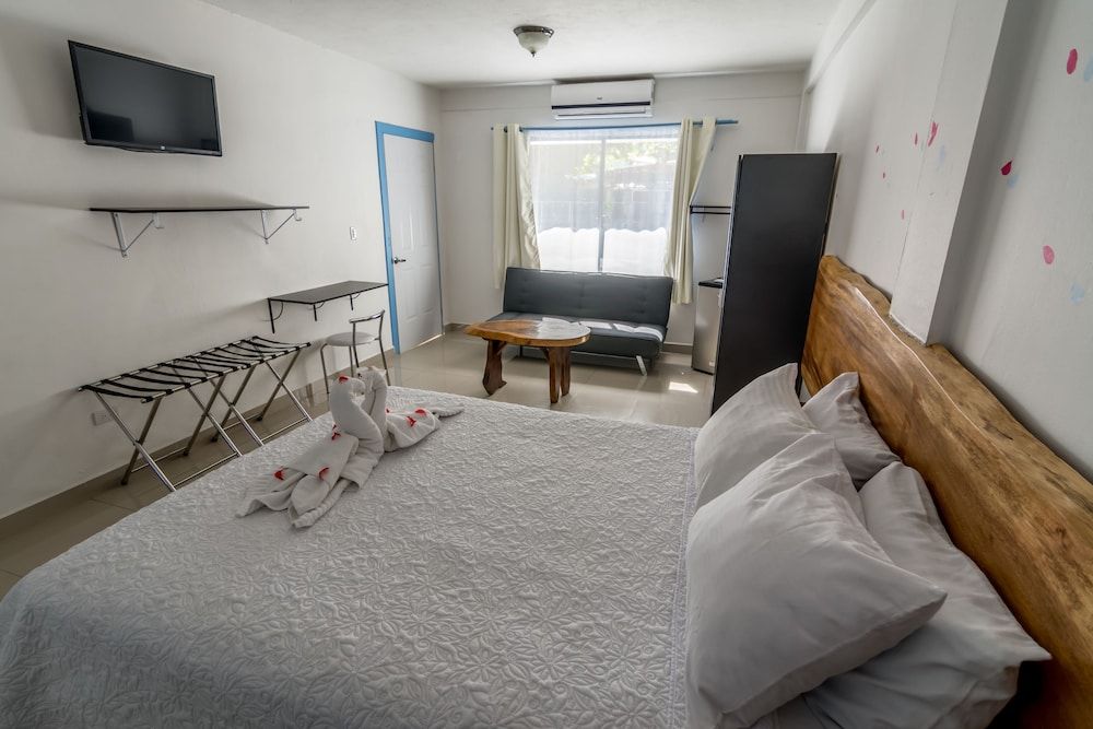 Hotel Ibiza Deluxe Room, 1 Queen Bed with Sofa bed, Refrigerator 22