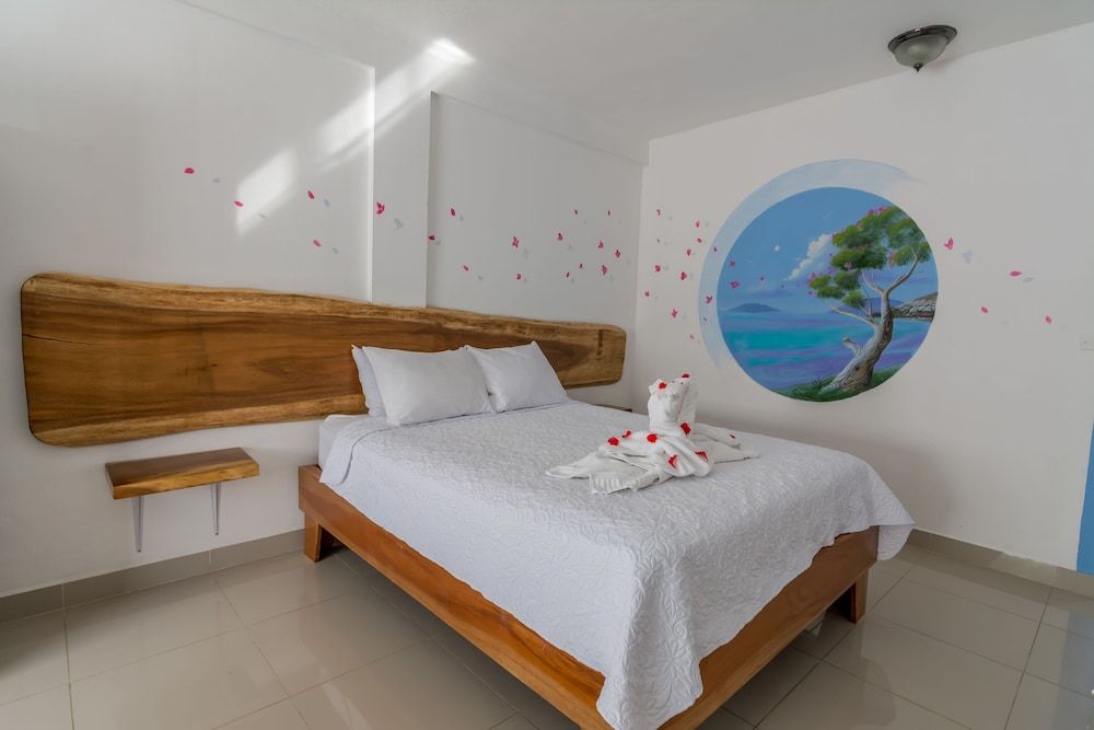 Hotel Ibiza Deluxe Room, 1 Queen Bed with Sofa bed, Refrigerator 19
