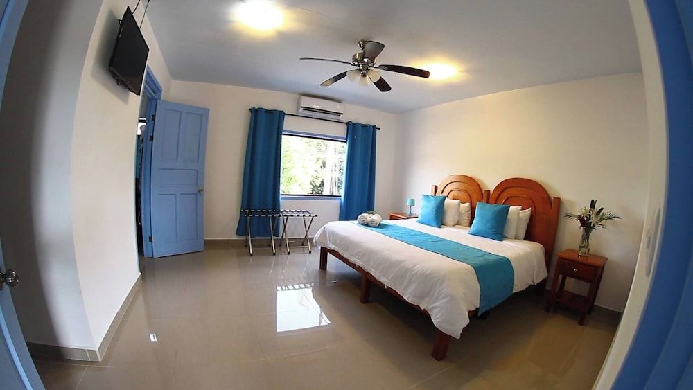 Hotel Ibiza Suite, 1 King Bed with Sofa bed 5