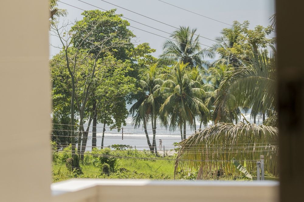 Hotel Santa Teresa by the Beach Deluxe 2 Queen with Balcony partial Ocean View 3