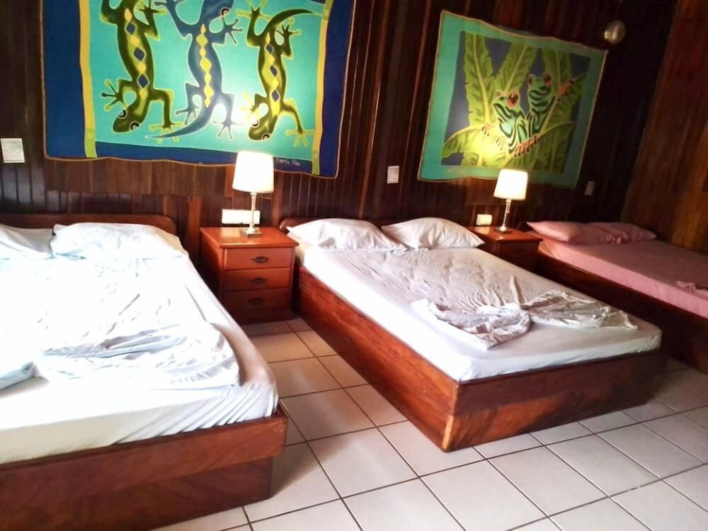 Hotel Aurora Suite 4