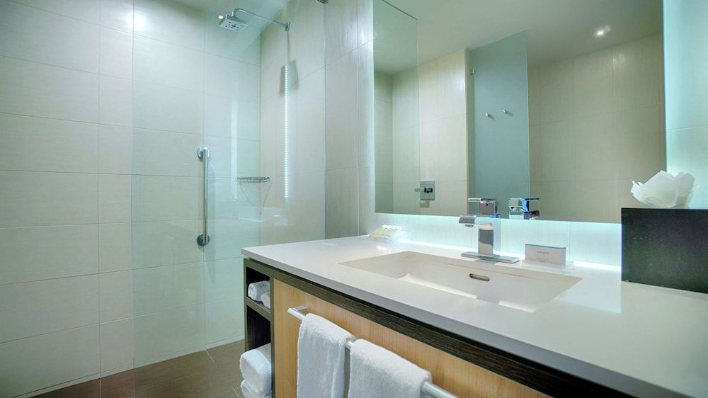 Hilton Garden Inn San Jose La Sabana King, Basic Room, 1 King Bed, Non Smoking, Balcony 5