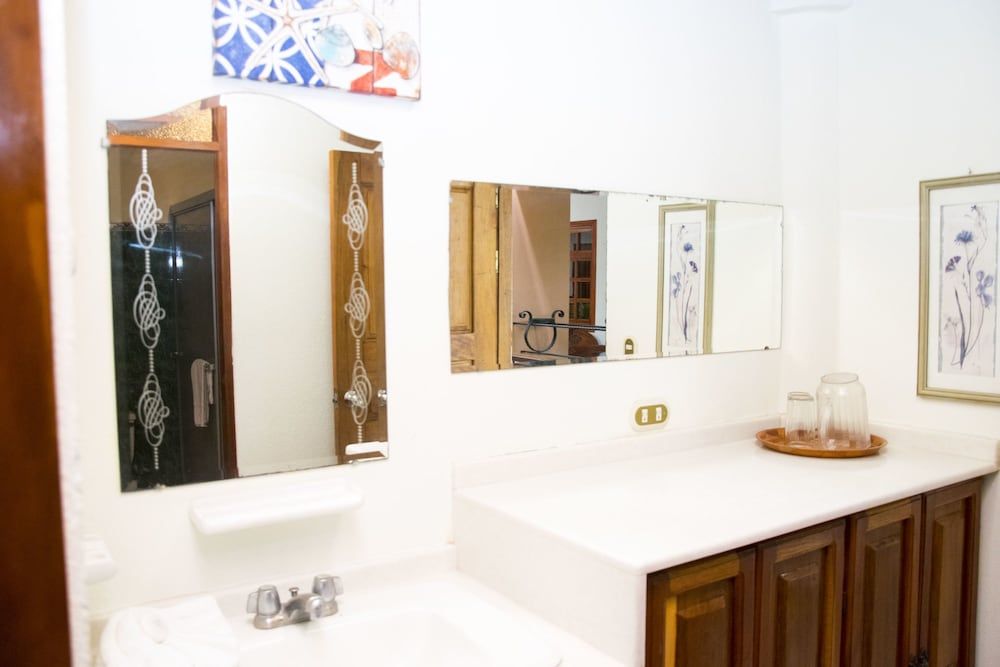 Hotel Villa Acacia Superior Double Room, 2 Double Beds 4