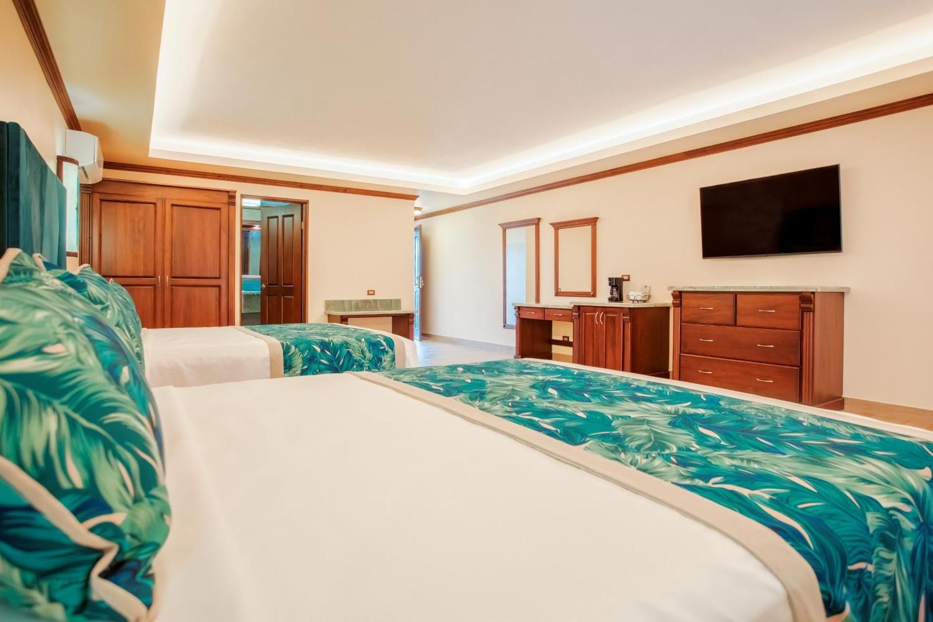 undefined Hotel Los Lagos Spa & Resort 7