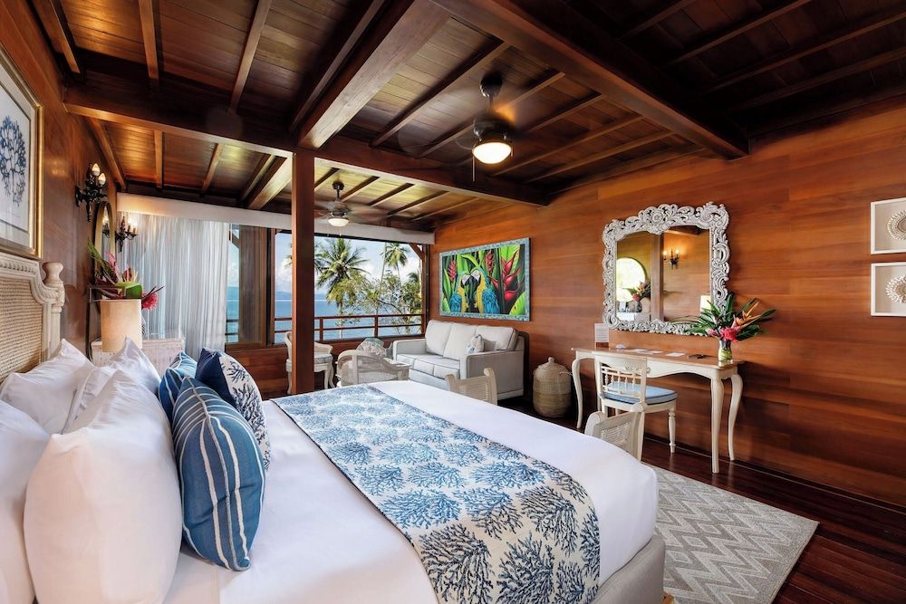 Premium Oceanview with A/C