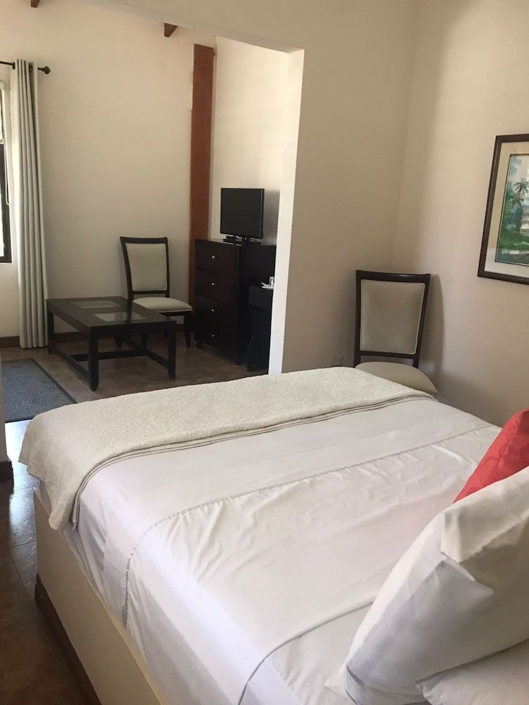 Rancho Humo Estancia Family Room, 2 Queen Beds 2