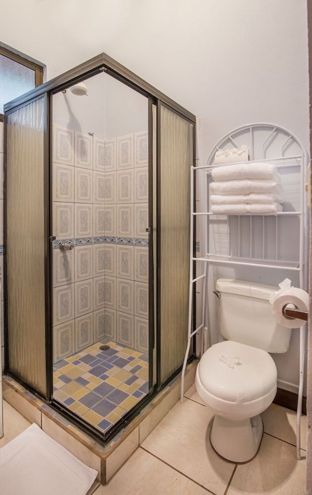 Jungle Beach Hotel Manuel Antonio Jungle Beach House with Private Pool (Walking distance to the beach) 6