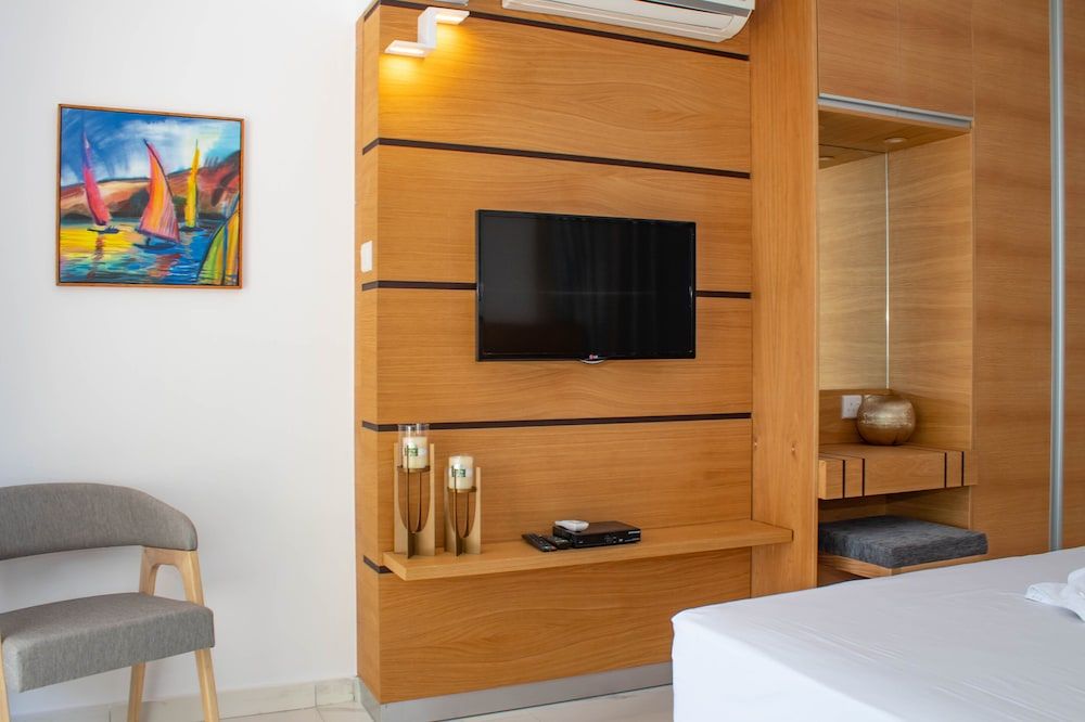 Rododafni Beach Apartments Studio, Sea View 9