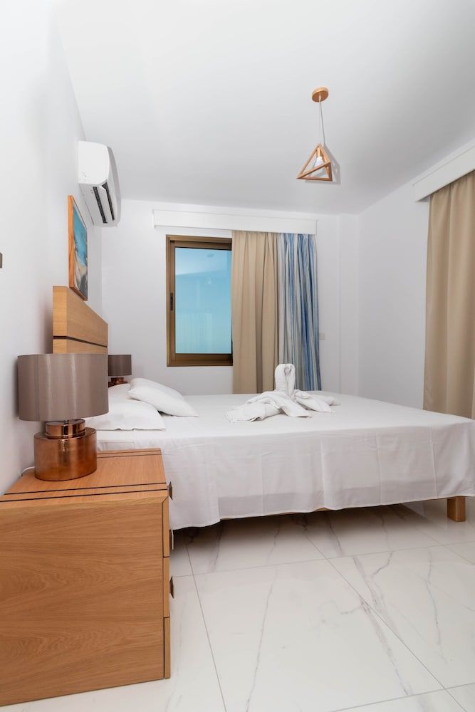 undefined Rododafni Beach Apartments 3