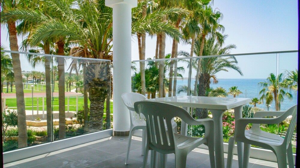 Rododafni Beach Apartments Studio, Sea View 7