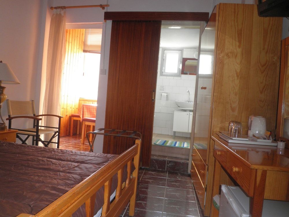 Christys Palace Hotel Double Room 15