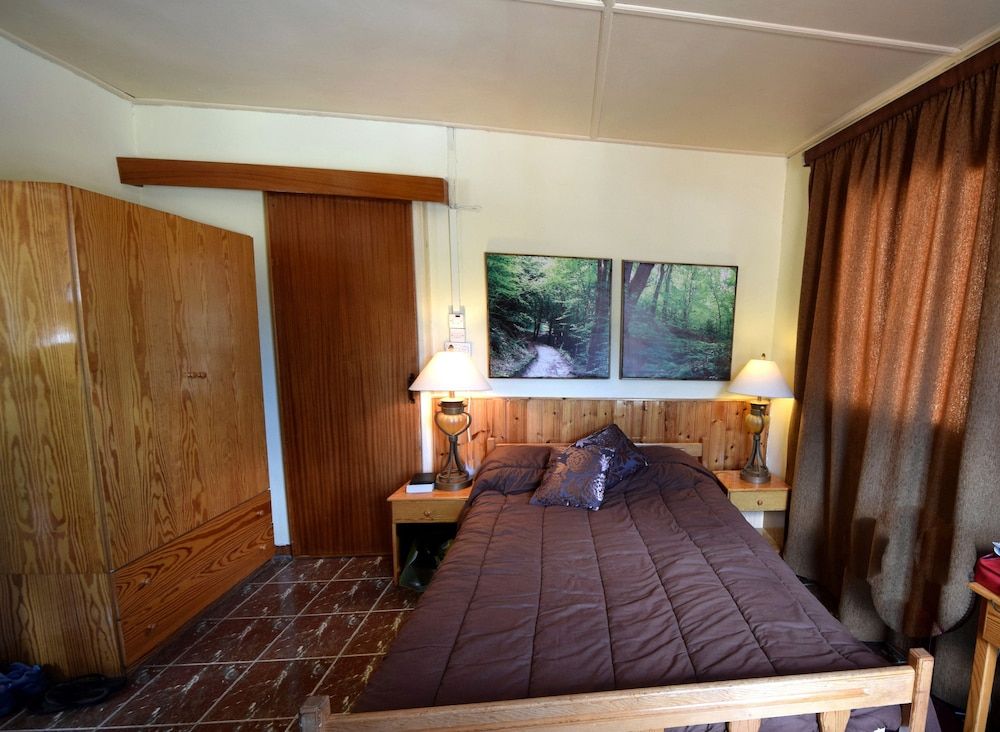 Christys Palace Hotel Double Room 3