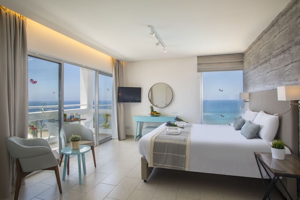Presidential Suite, Sea View